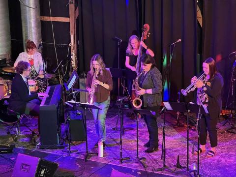 six musician on stage